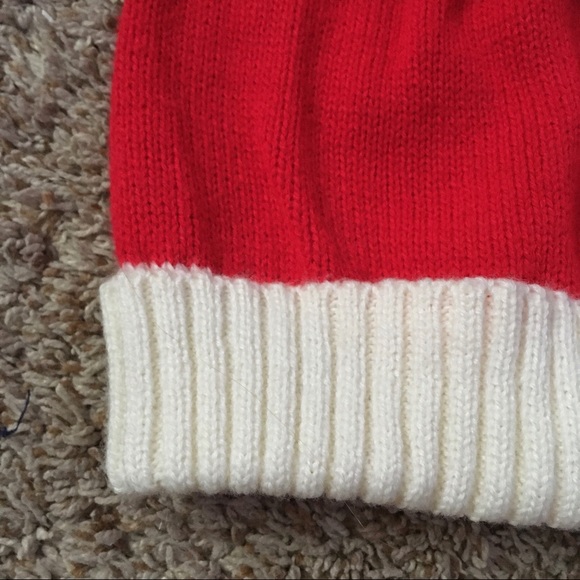 MOUNTAIN WAREHOUSE Santa Hat with big Pom Pom - Picture 4 of 5